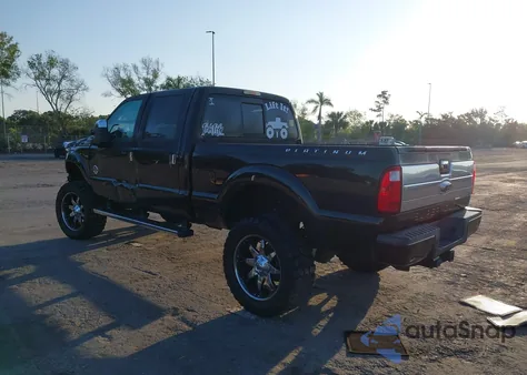 2015 Ford F-250 Lariat z USA, uszkodzony, nr VIN 1FT7W2BT0FEC39981